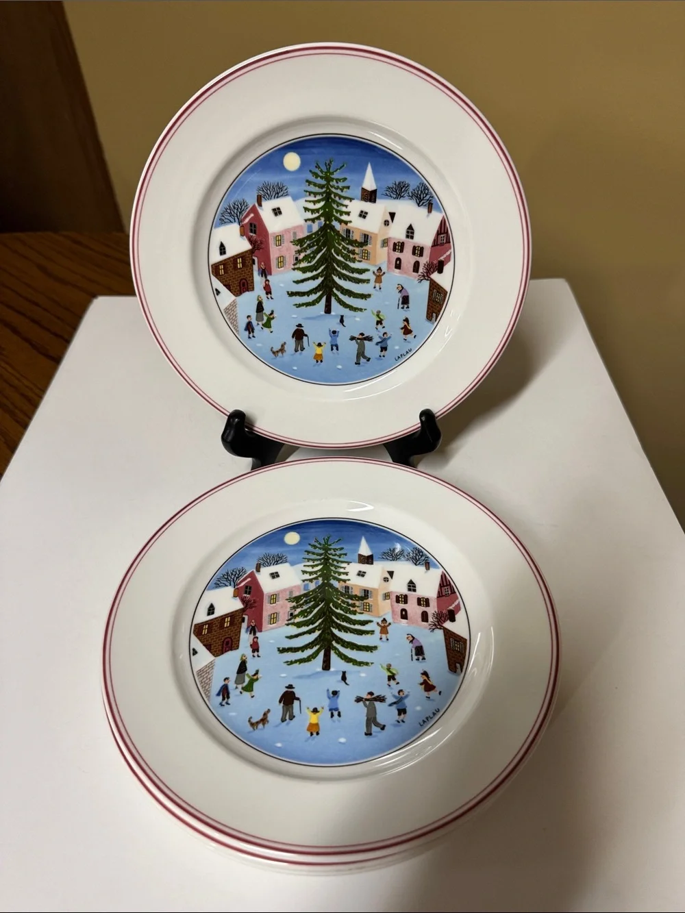 Villeroy & Boch Naif Christmas Salad Plates 8
